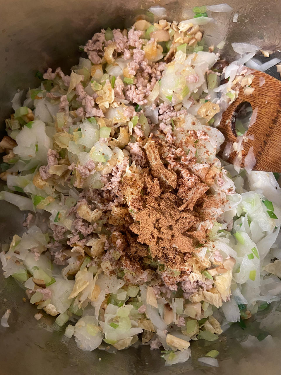 萝卜糍(大肚糍）