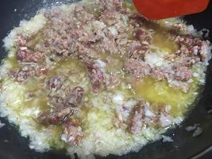 干巴菌牛肉酱的做法 步骤10