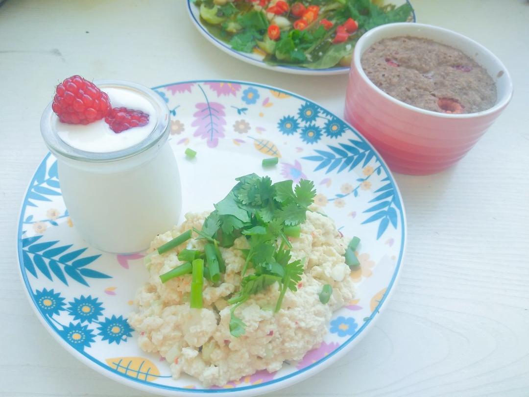 小葱拌豆腐