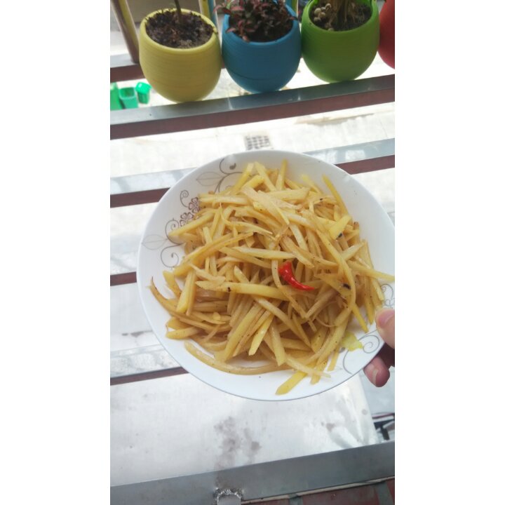 酸辣土豆丝-不用再愁不辣不酸了