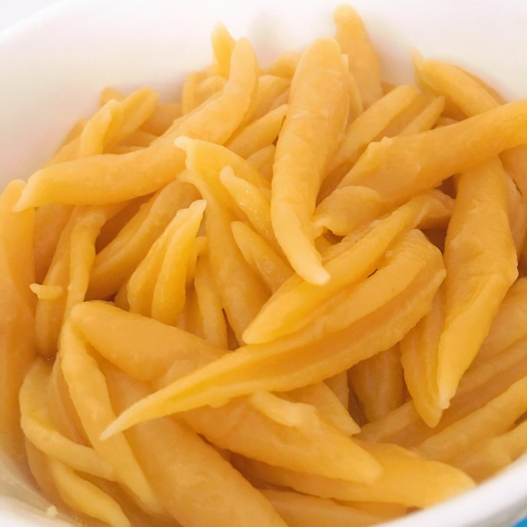 堂妈小厨——菠菜汁剪刀面