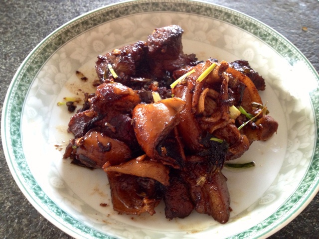 猫猫0112做的目鱼烧猪脚