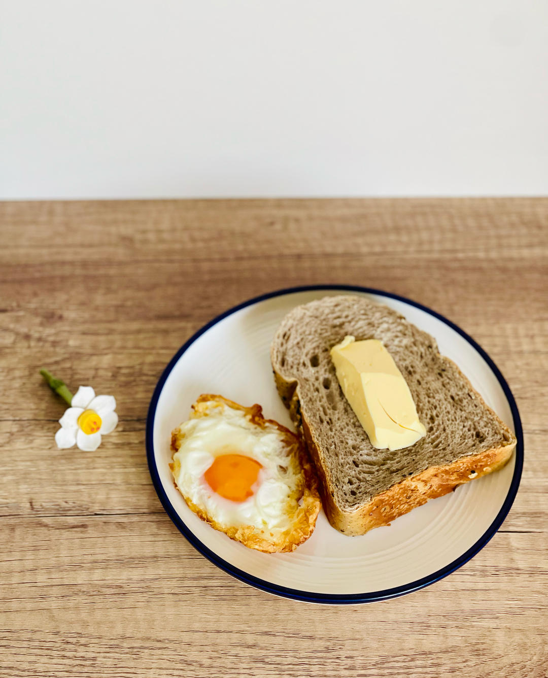 黑芝麻奶酪吐司