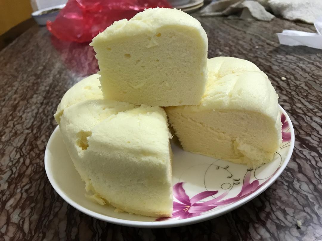 水嫩烫面蒸蛋糕