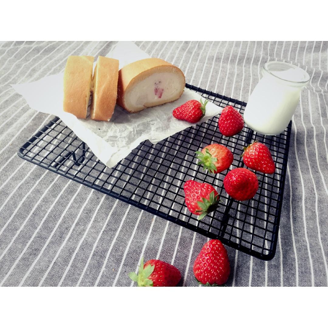《Tinrry下午茶》教你做基础原味蛋糕卷