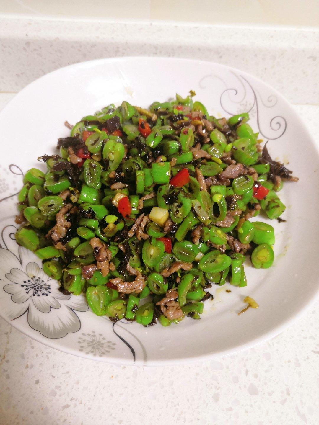 榄菜肉末四季豆