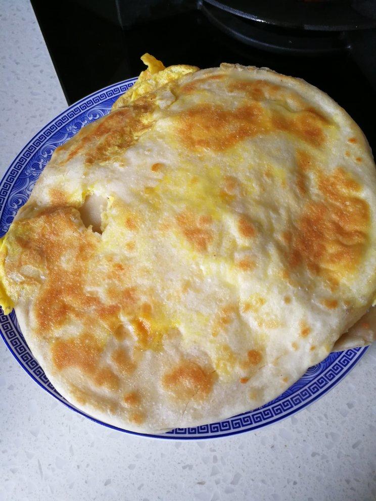 早餐摊的鸡蛋灌饼很好吃？不，我自己做的鸡蛋灌饼更好吃！