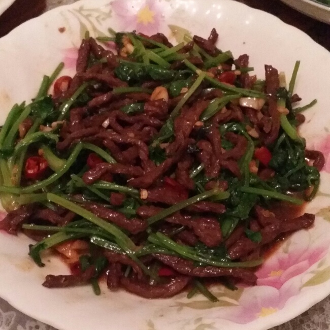 香菜炒牛肉丝