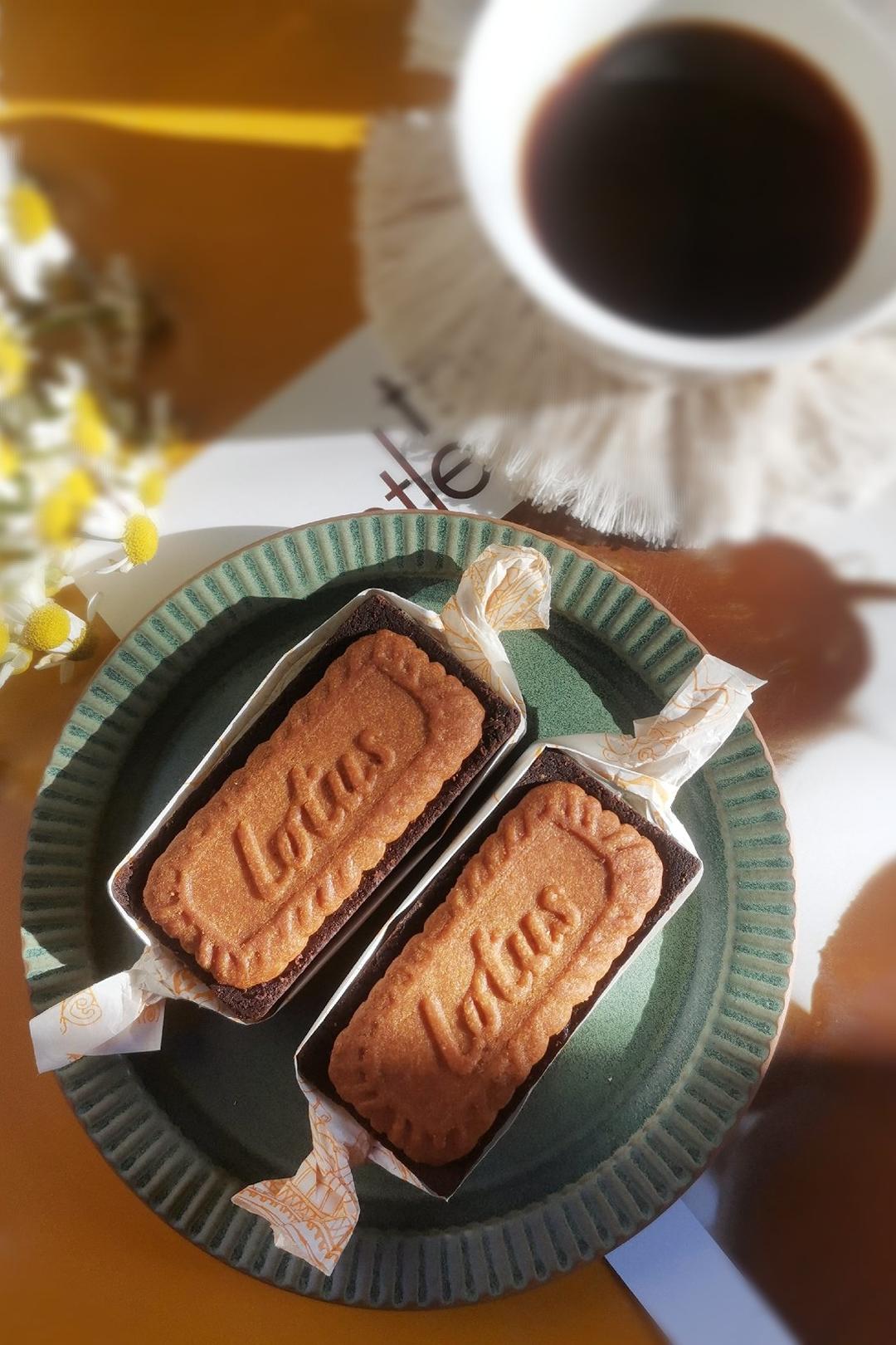 焦糖饼干布朗尼