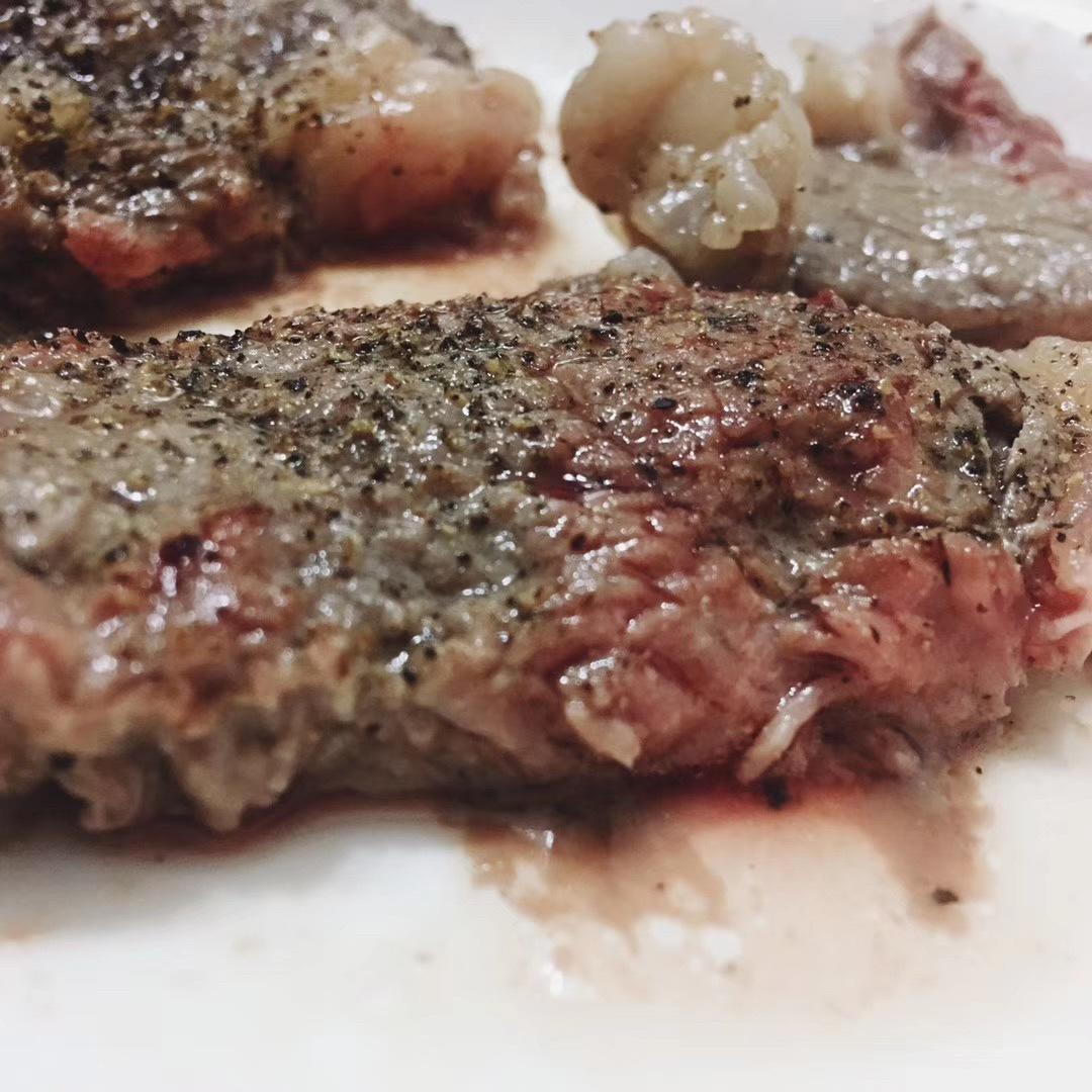 香煎西冷牛排