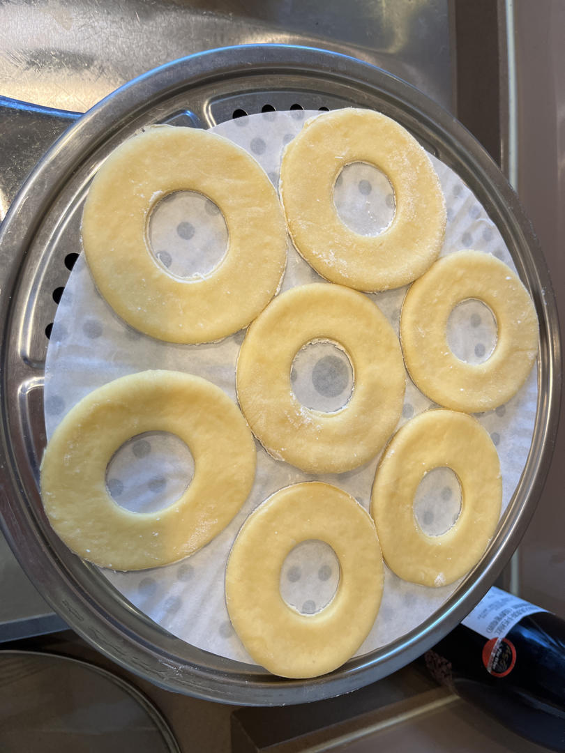 🍩超快手一小时低糖无需烤箱的甜甜圈（详细视频）