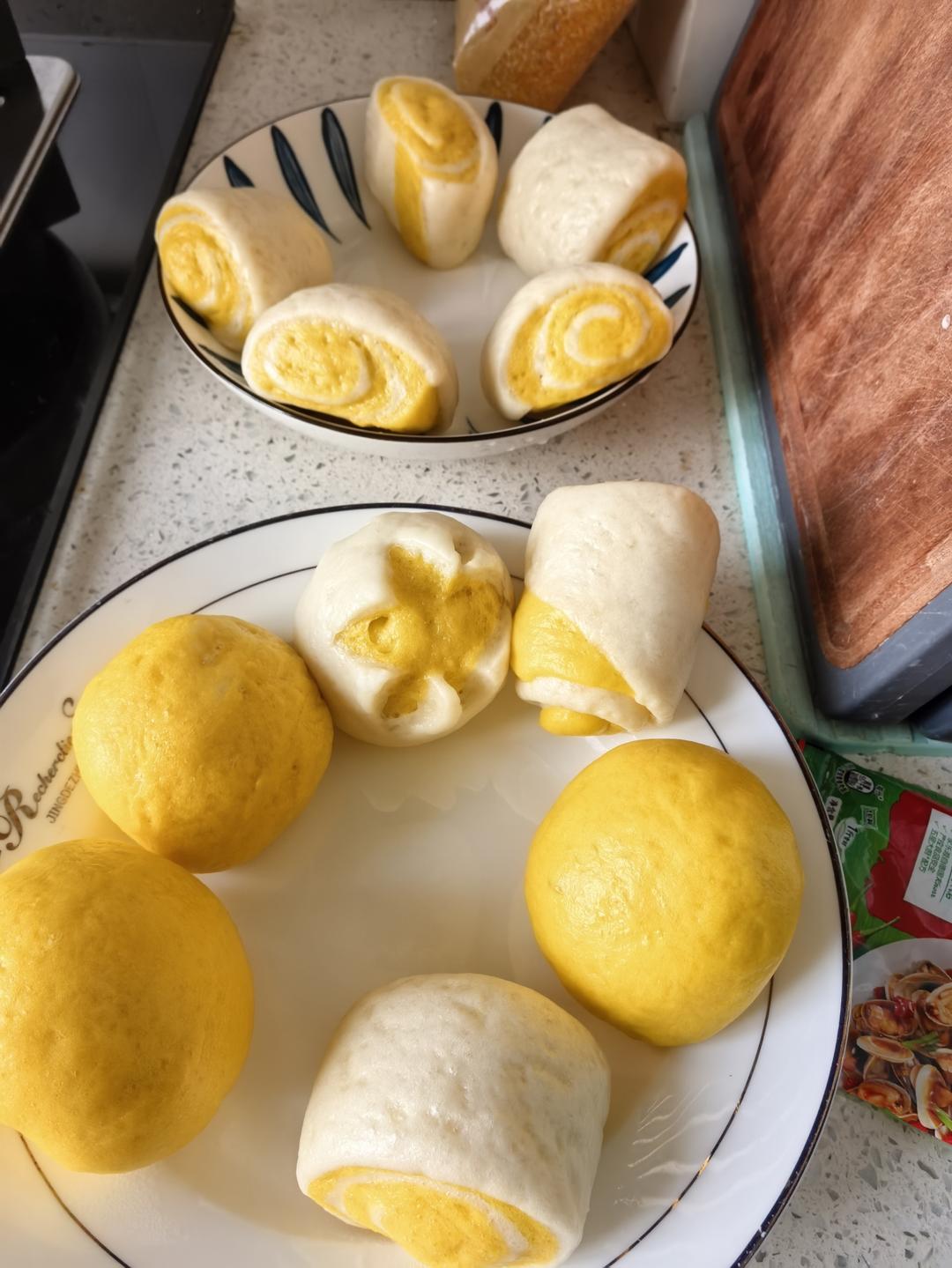 高颜值南瓜双色小馒头