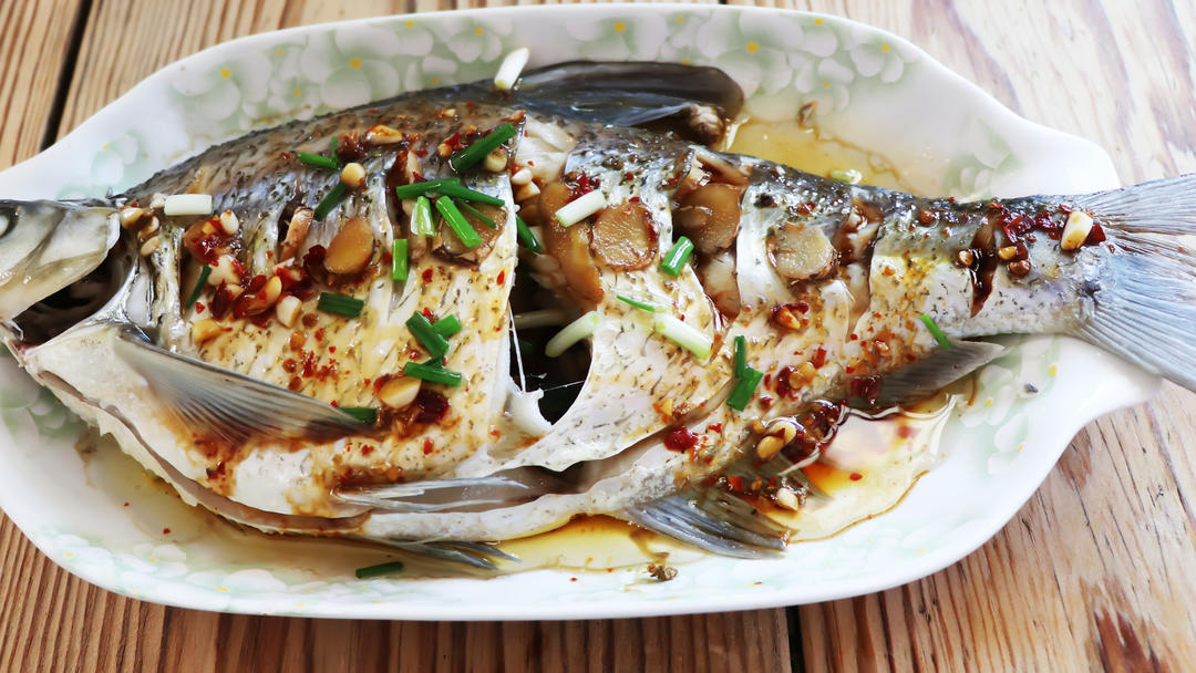 清蒸鱼(清蒸鳊鱼)的做法