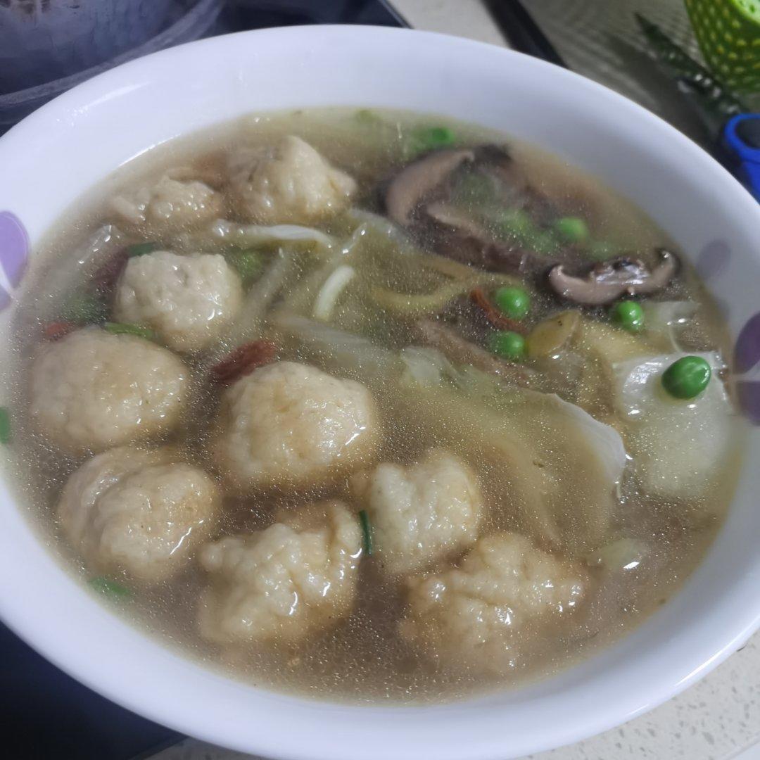 菠菜鱼丸汤