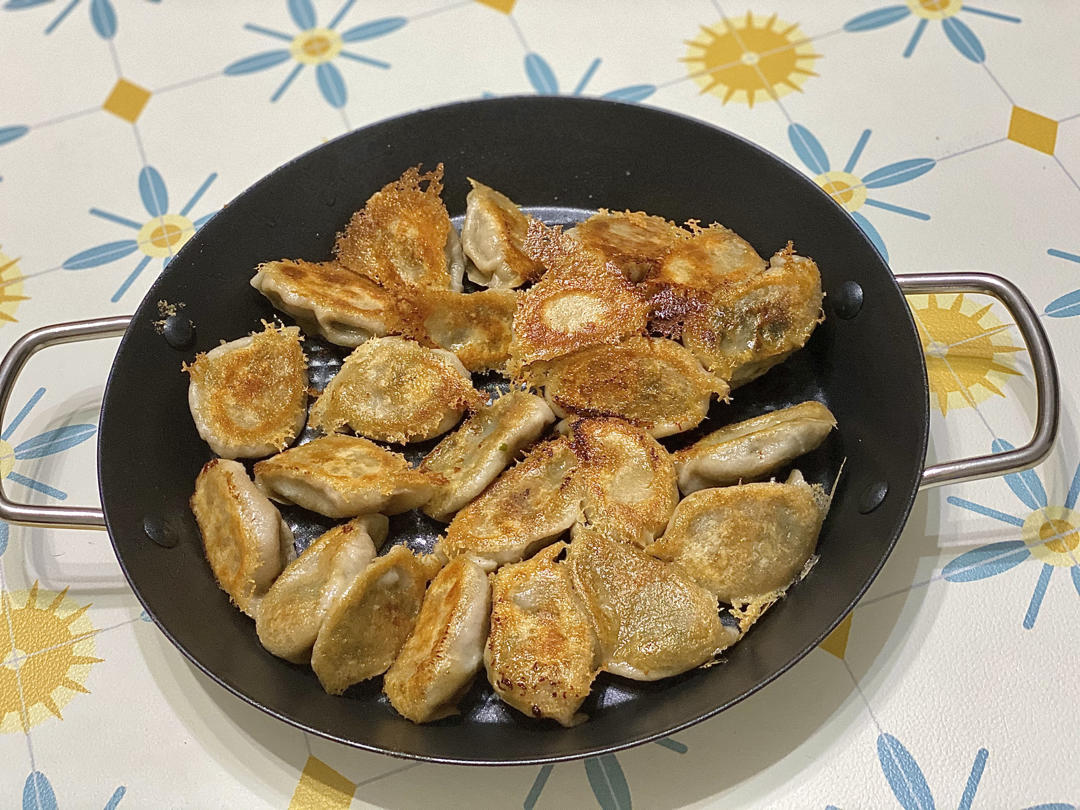 不会失败的冰花锅贴