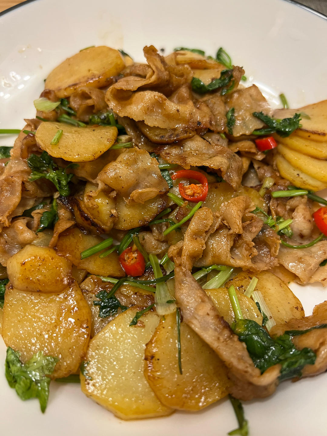 五花肉干煎土豆