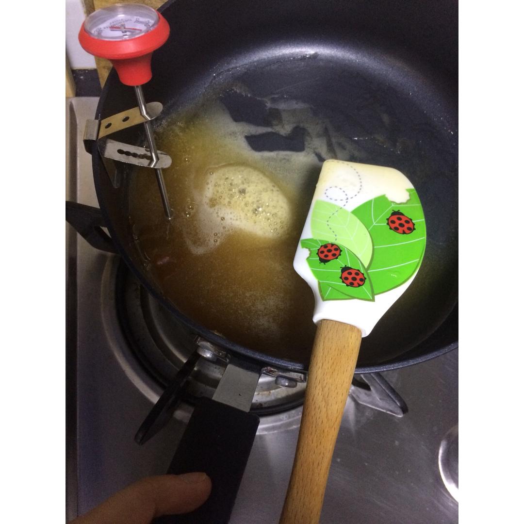 超详细TIPS—自制超美味牛轧糖（熬糖版），秒杀棉花糖版