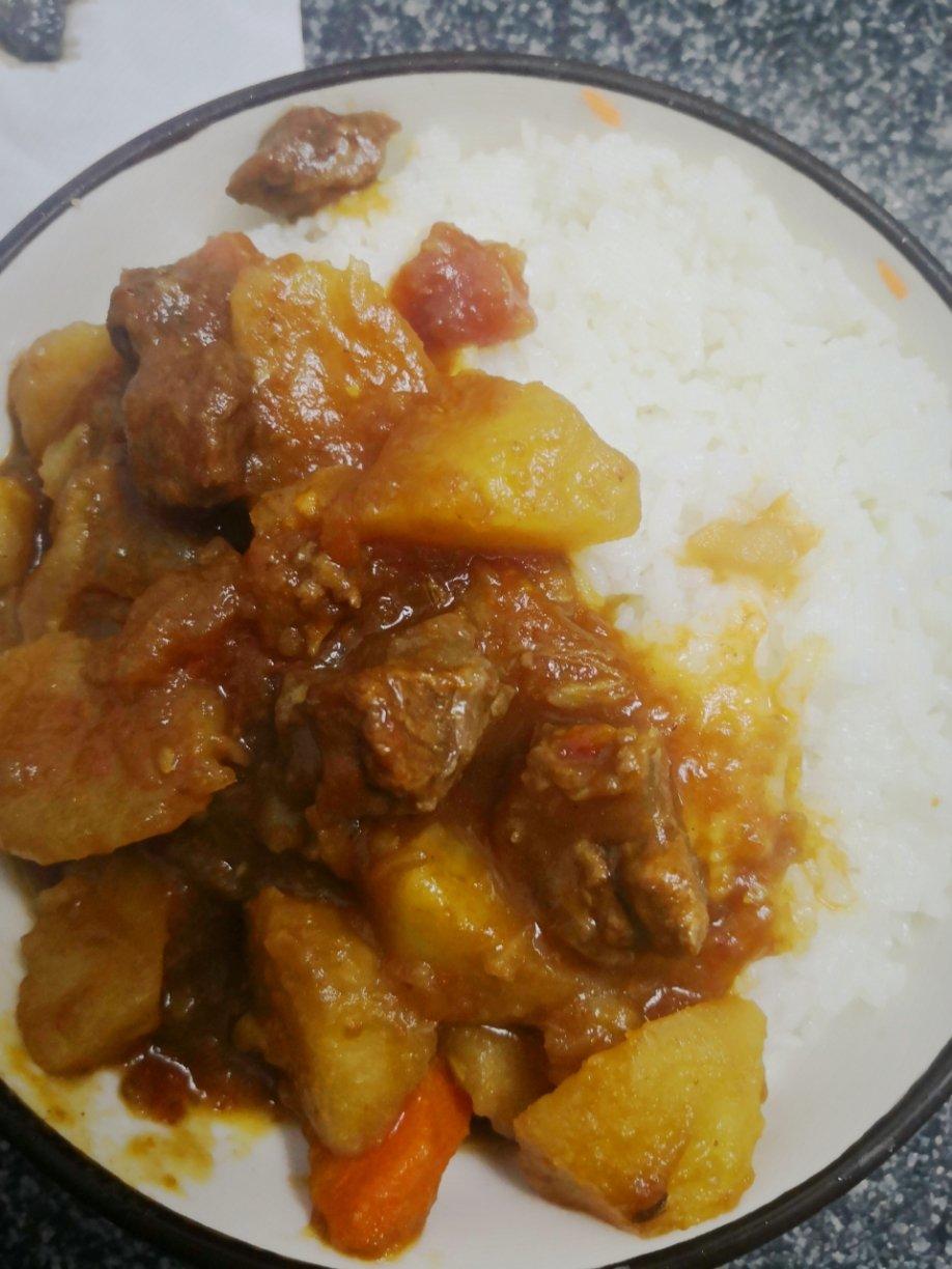 土豆炖牛肉