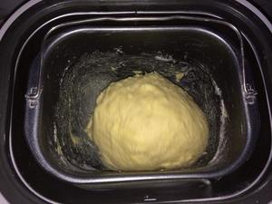 椰蓉葡萄干面包的做法 步骤3