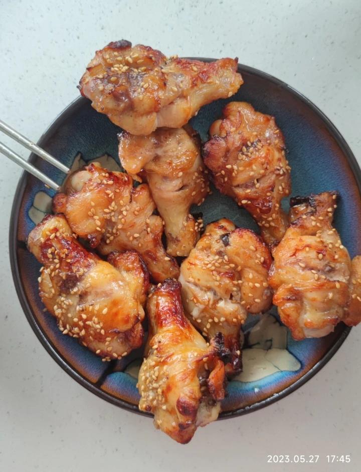 姐妹们，减肥也要多吃肉！空气炸锅版奥尔良蜜汁烤翅根来啦！