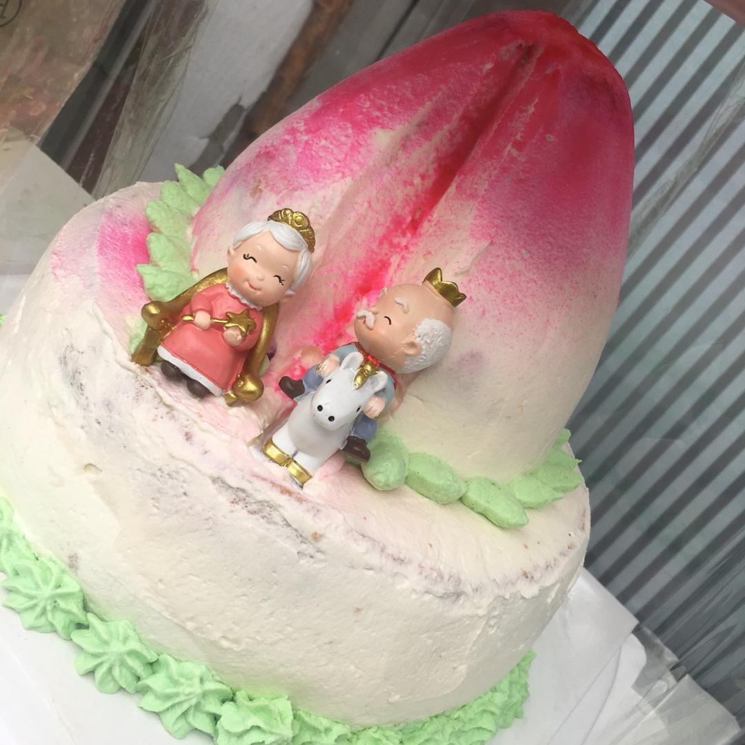 寿桃蛋糕的详细做法