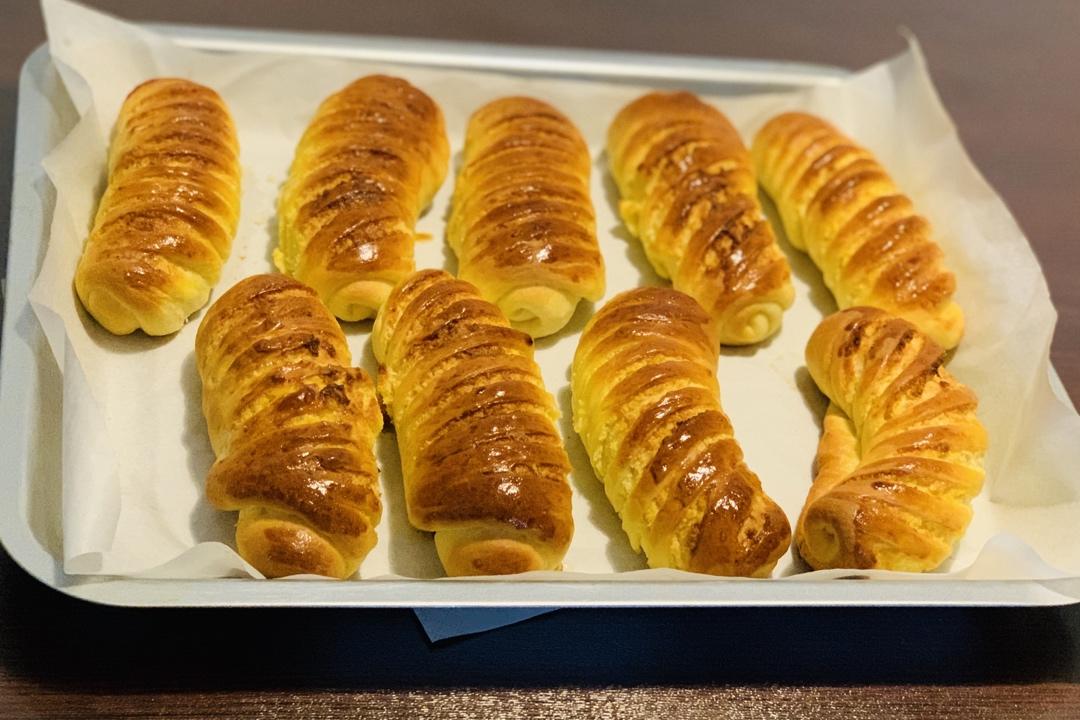 椰蓉小面包
