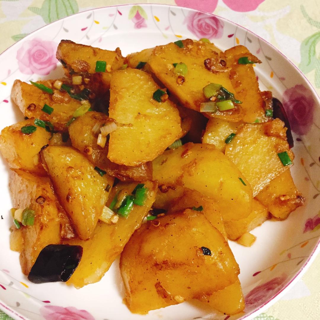 红烧土豆块