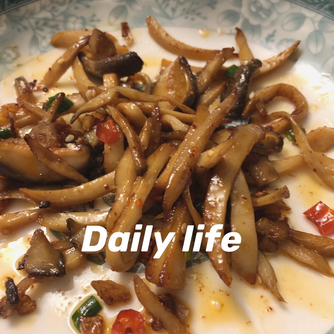 干煸手撕杏鲍菇