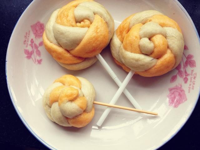 天然果蔬汁彩色棒棒糖馒头