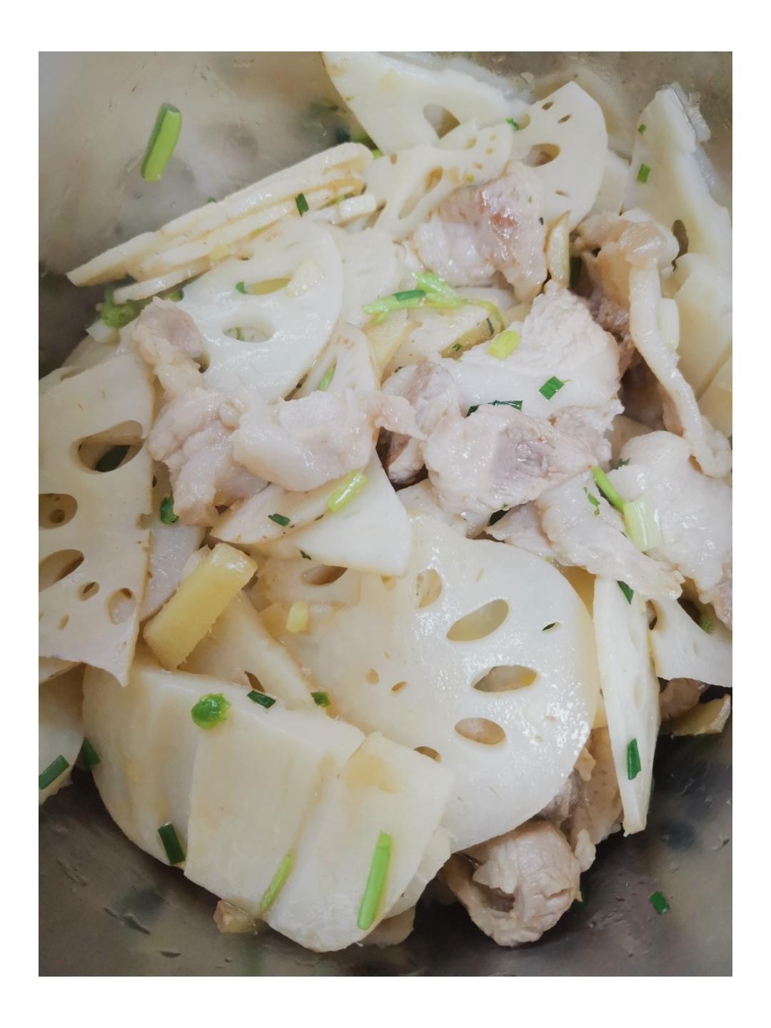 藕片炒肉