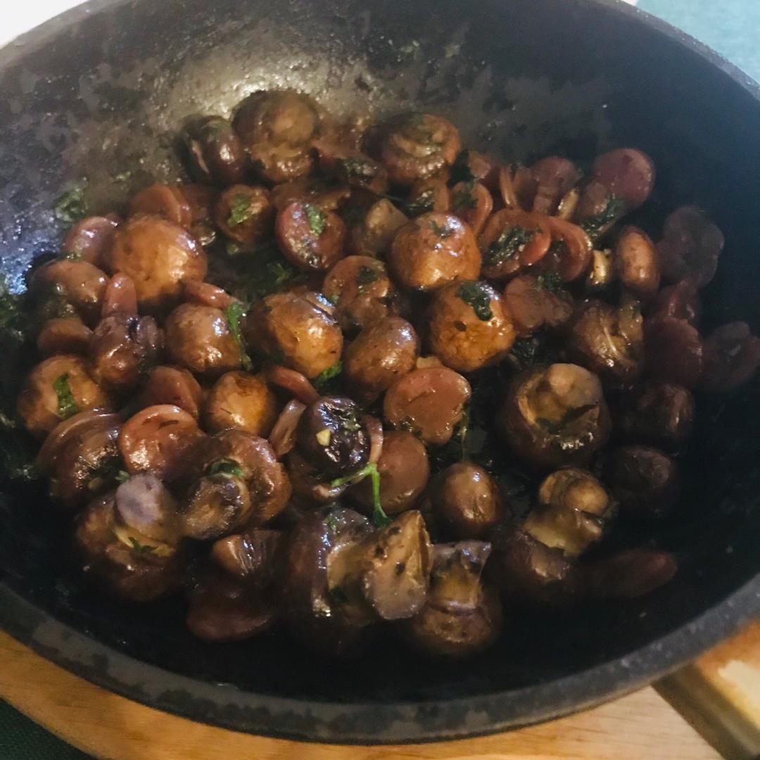 干煎美味香草蘑菇