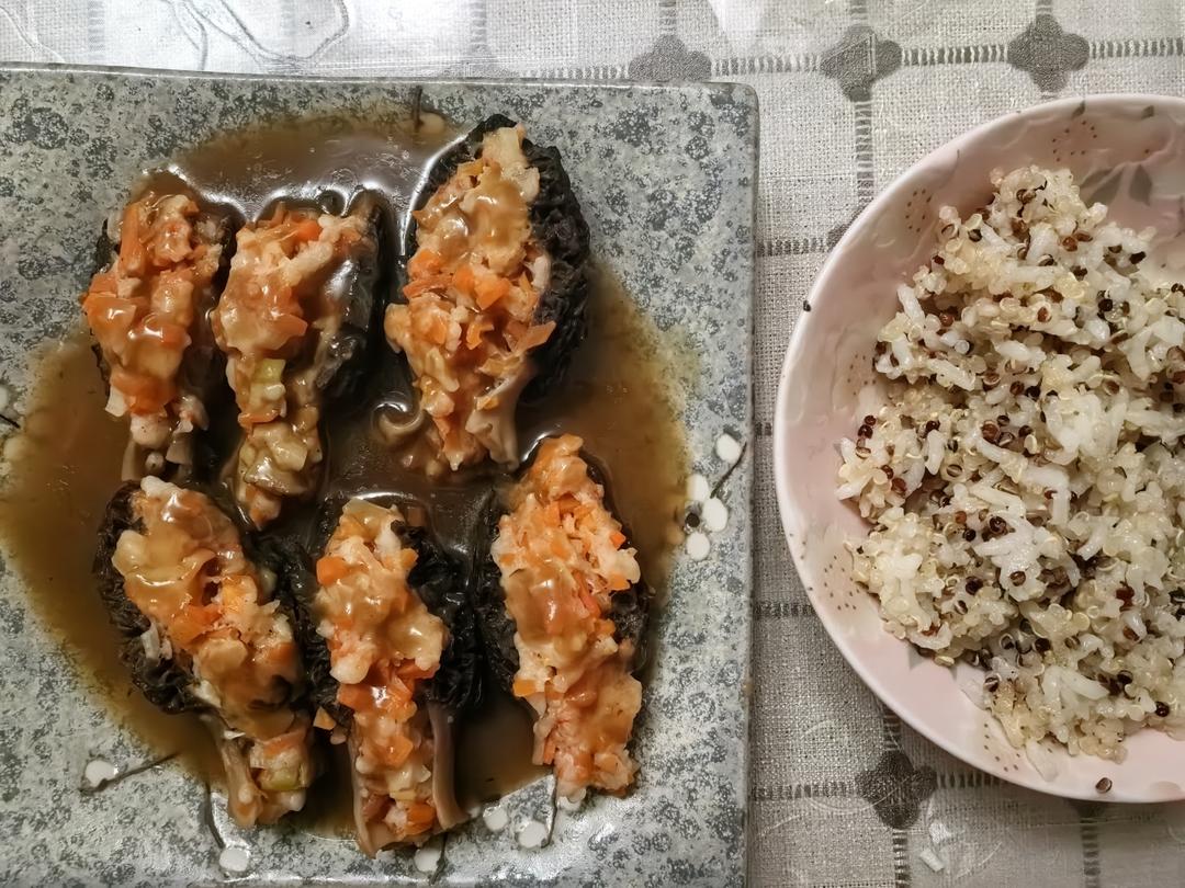 懒人快手养生菜【羊肚菌酿虾滑】