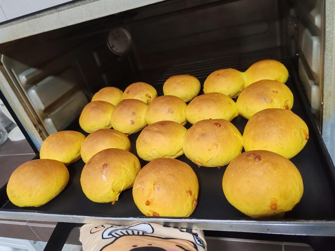 南瓜炼乳手撕吐司