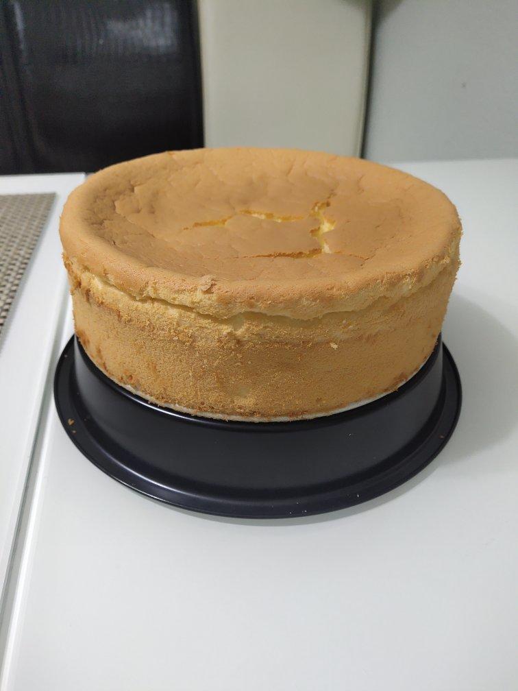 烤箱做蛋糕（戚风蛋糕的做法）