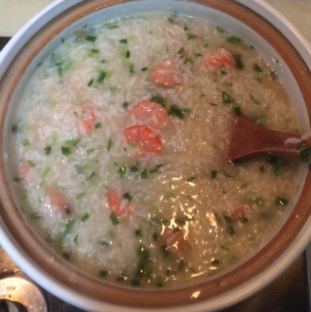 鲜虾砂锅粥