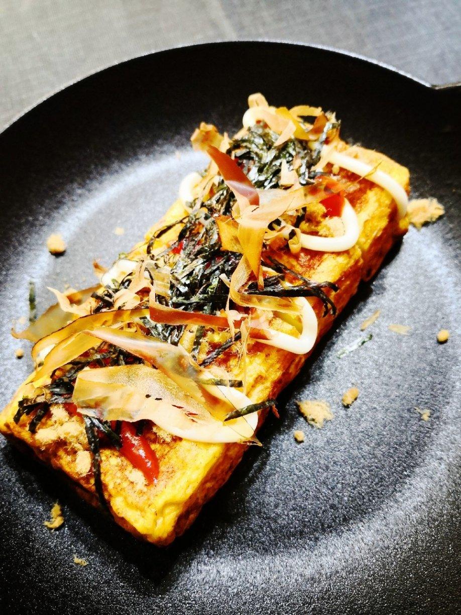 芝士爆浆玉子烧 流心拉丝奶酪厚蛋烧