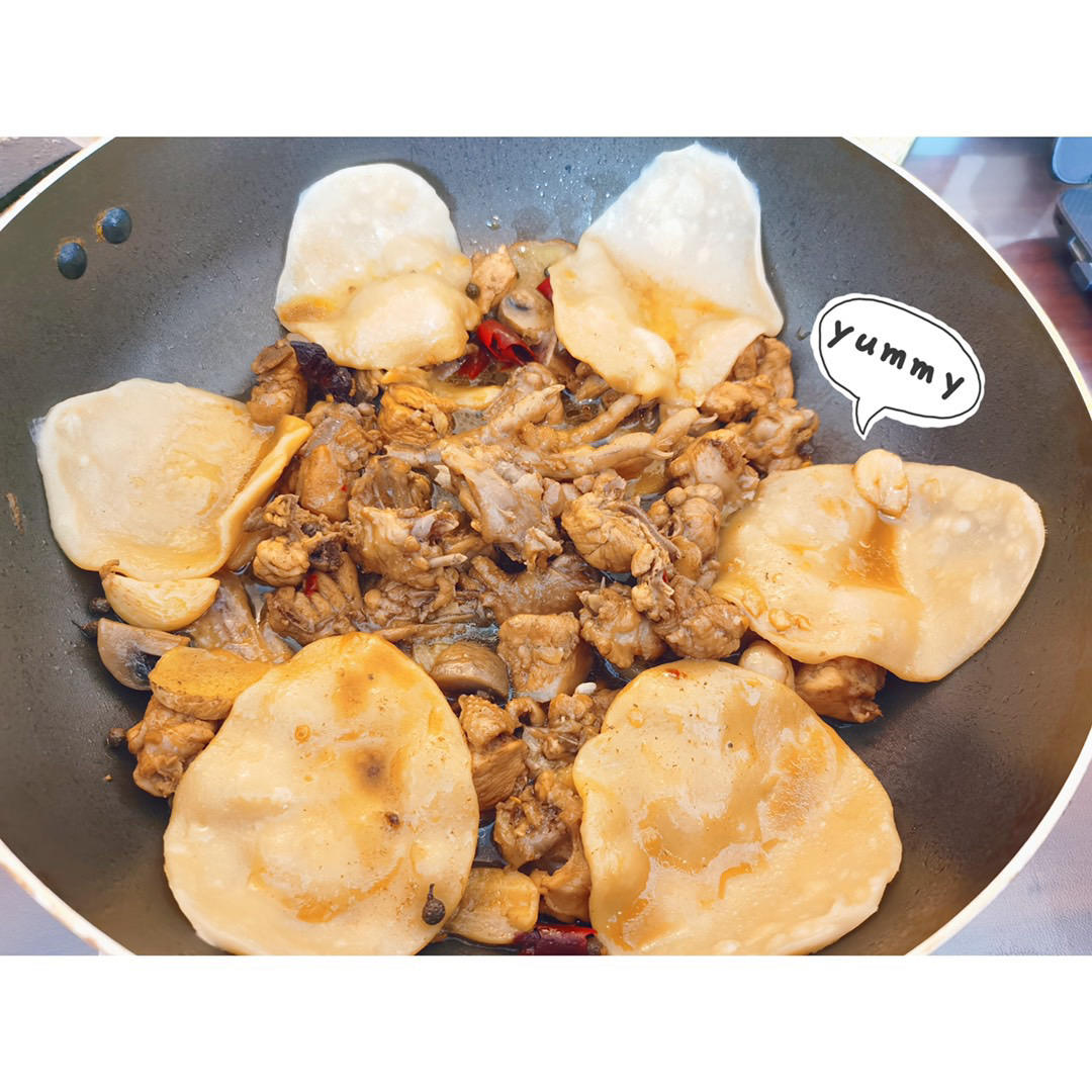 地锅鸡+自制红油【曼食慢语】