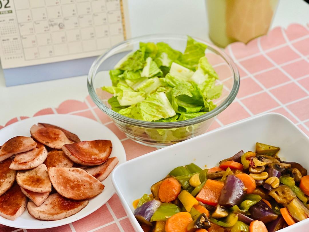 家常菜2 煎火腿 地三鲜的做法