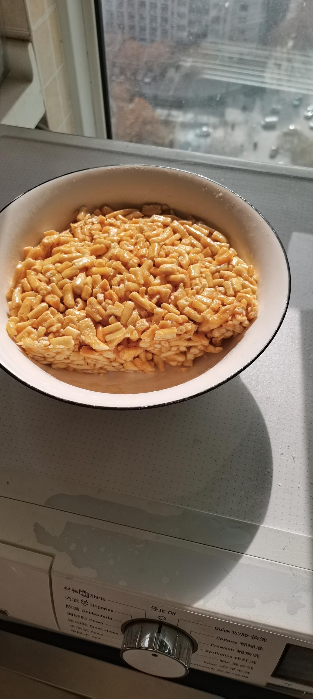 （视频食谱）自制沙琪玛／萨其马