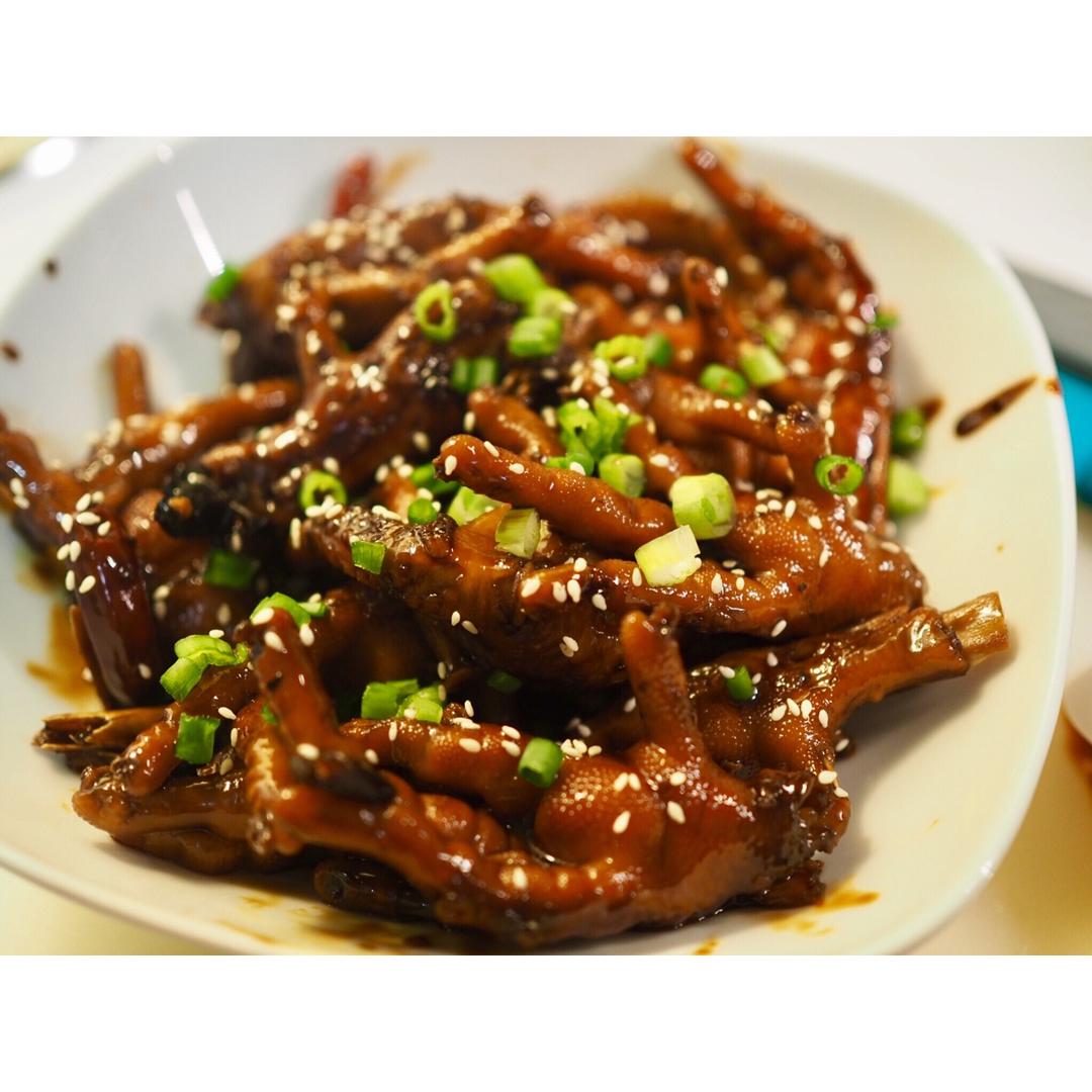 秘制红烧鸡爪
