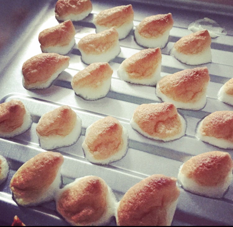 烤蛋白霜小饼