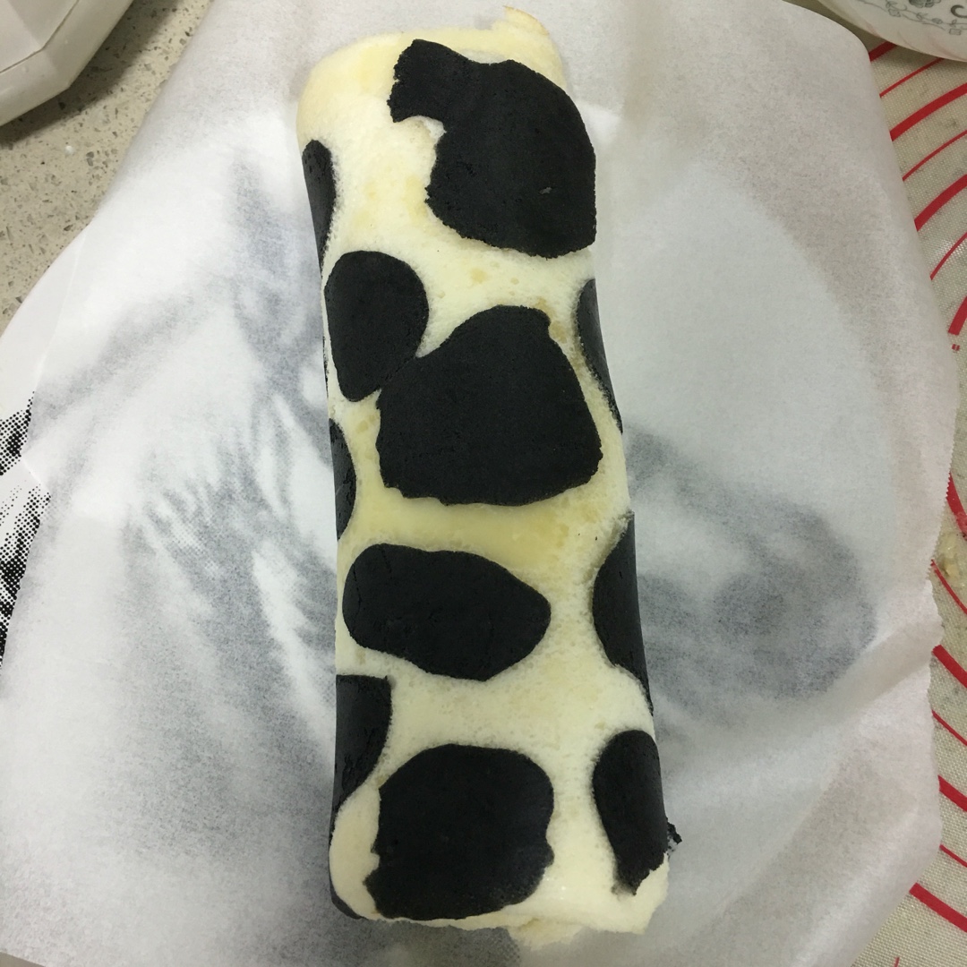 特浓奶牛卷