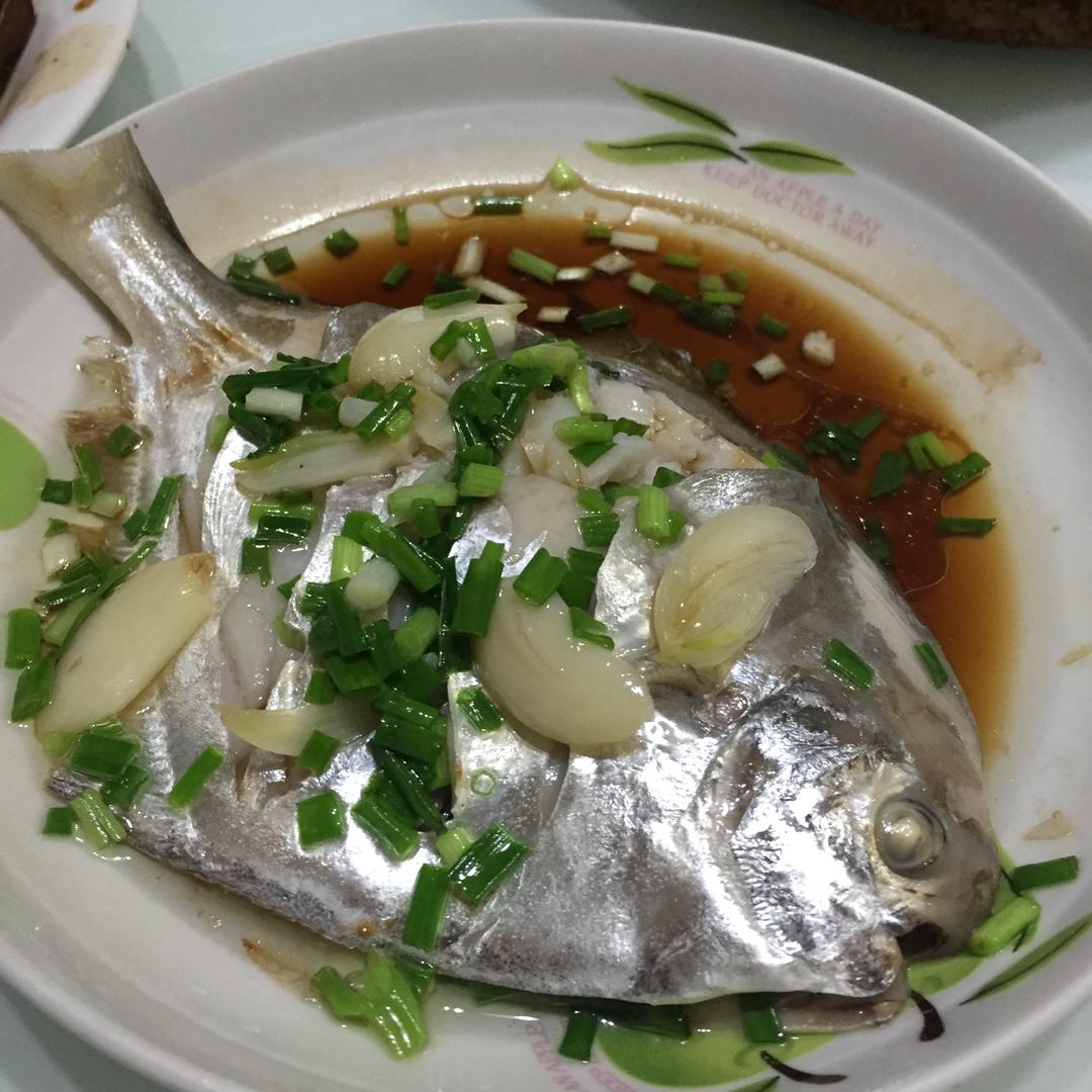 清蒸鲳鱼