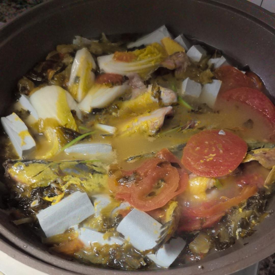 酸菜豆腐黄骨鱼（好吃简单，零失败）