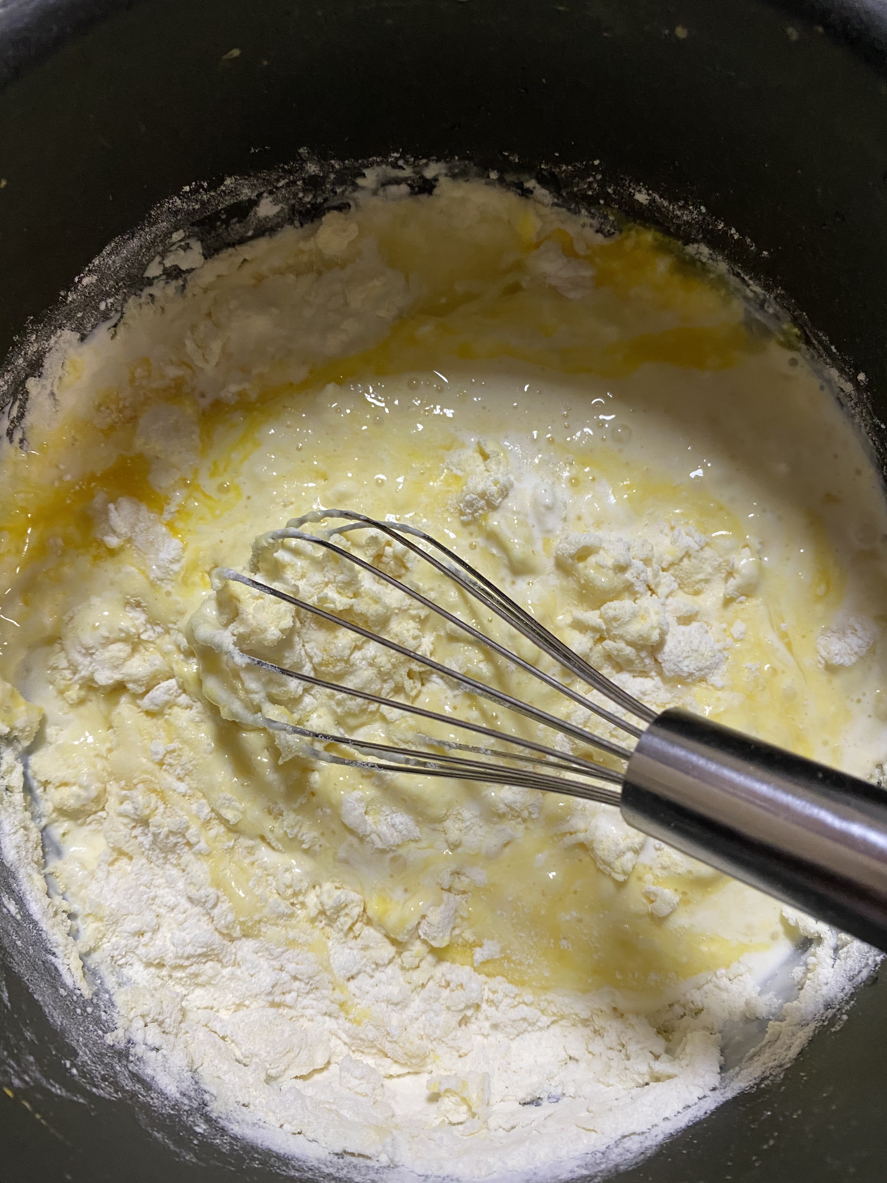 最最简单的做法，最简单的材料-奶黄流心月饼🥮的做法 步骤17