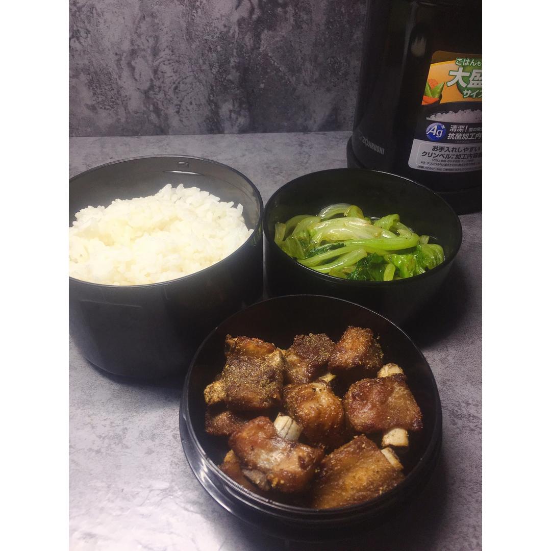 营养午餐