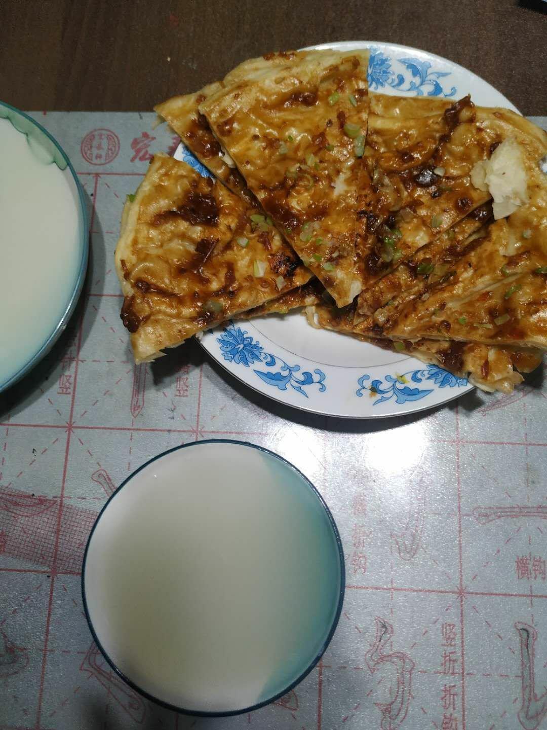 酱香饼 Spicy Soy Pancake