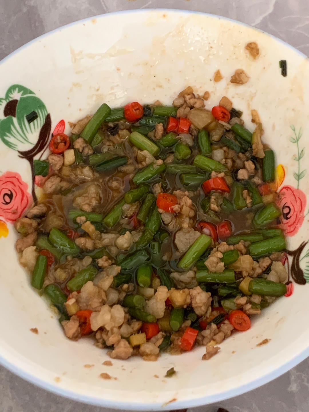 蒜苔炒肉末，三碗米饭都不够吃