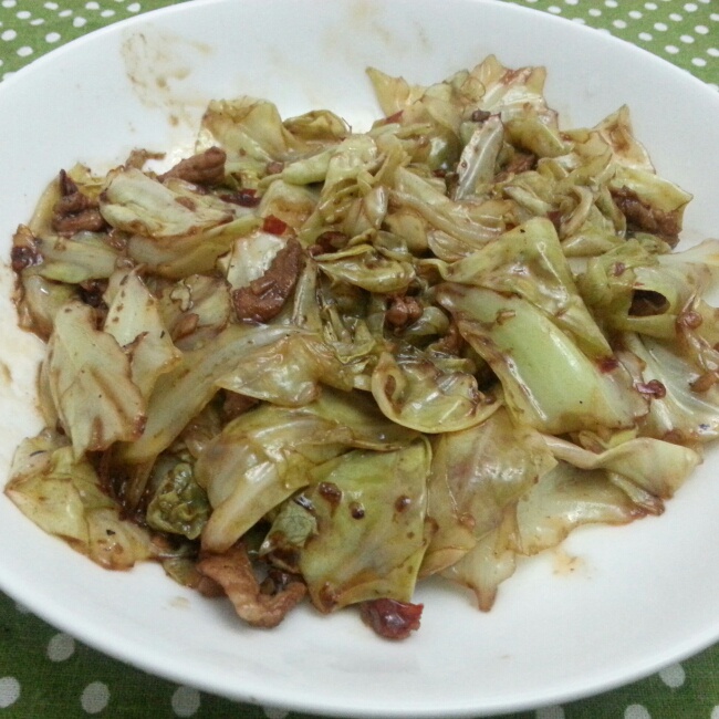 阿婆手撕包菜