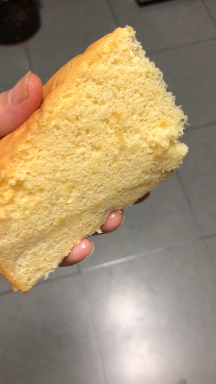 8寸木糖醇戚风